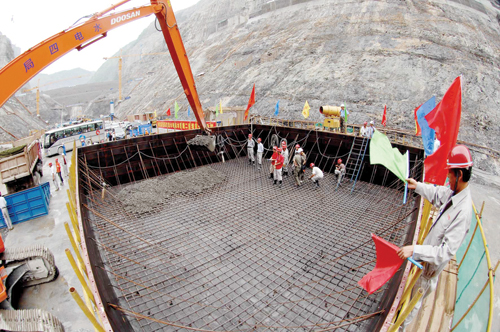 溪洛渡水電站大壩工程全面進(jìn)入混凝土澆筑階段